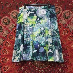 Cute Knee Length Skirt